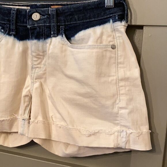 Anthropologie Pilcro and the Letterpress Dip Dyed Ombre Denim Shorts Size 25 - Picture 3 of 9